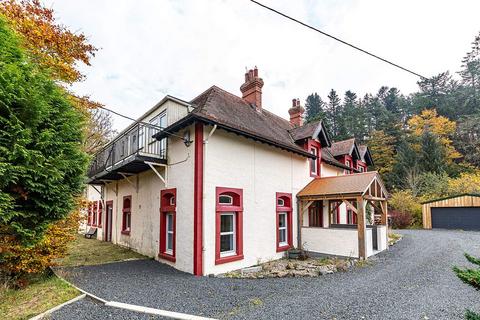 6 bedroom detached house for sale, Pine Lodge, Ettrick, Ettrickbridge TD7 5HW