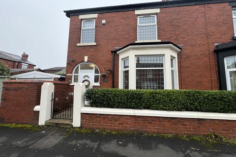 3 bedroom end of terrace house for sale, Lawrence Road, Chorley, Lancashire