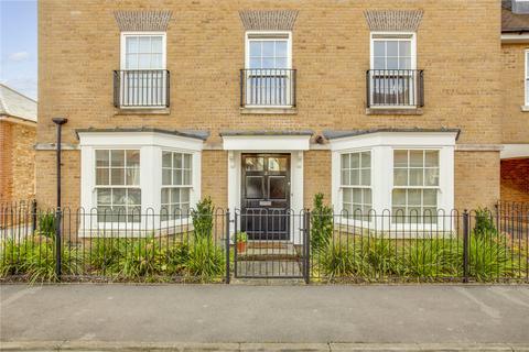 3 Blue Dragon Yard, Beaconsfield, HP9 1GW