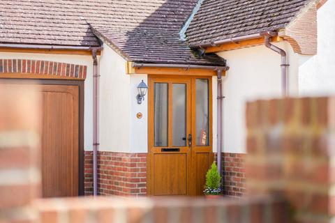 4 bedroom detached house for sale, Ferring Lane, Ferring, BN12