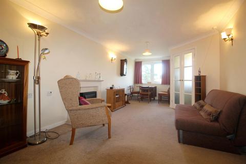 2 bedroom retirement property for sale, Farnham Close, London N20