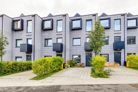 3 bedroom townhouse for sale, Lockyard Lane, New Islington, Manchester, M4