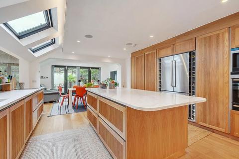45 Clonmel Road, London, SW6 5BL