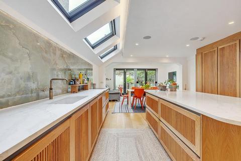 45 Clonmel Road, London, SW6 5BL