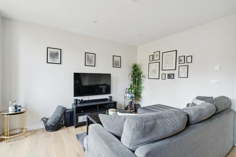 1 bedroom flat for sale, Hertfordshire House, Civic Close, St. Albans