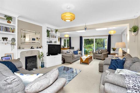 5 bedroom detached house for sale, Chesworth Gardens, Horsham