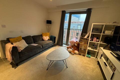 2 bedroom apartment to rent, Hulme Street, Salford, Greater Manchester, M5