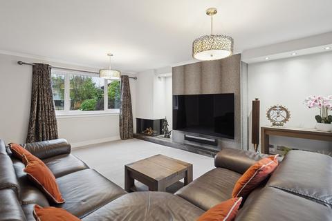 3 Ewing Walk, Milngavie, Glasgow, G62 6EG