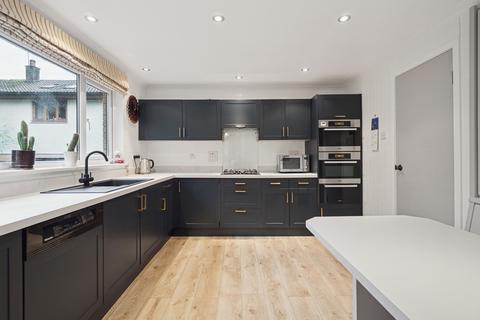 3 Ewing Walk, Milngavie, Glasgow, G62 6EG