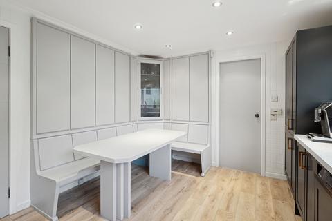3 Ewing Walk, Milngavie, Glasgow, G62 6EG