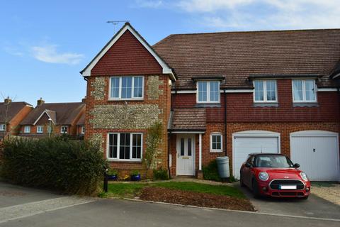 4 bedroom semi-detached house to rent, Fiveways Close, Baydon