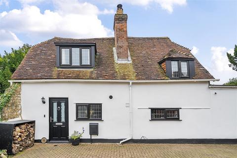 4 bedroom detached house for sale, South Street, Barming