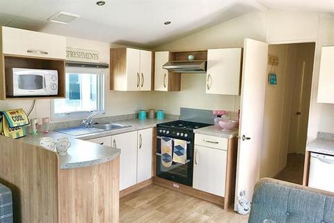 3 bedroom static caravan for sale, Whitecliff Bay Holiday Park