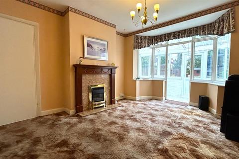 3 bedroom semi-detached house for sale, Lindsworth Approach, Birmingham B30