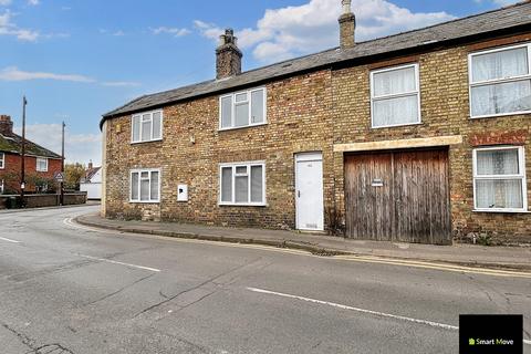 1 bedroom flat for sale, Barrs Street, Whittlesey, Peterborough, Cambridgeshire. PE7 1DA