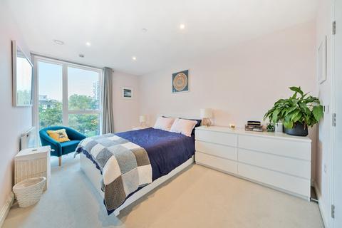 2 bedroom apartment for sale, Scena Way, London