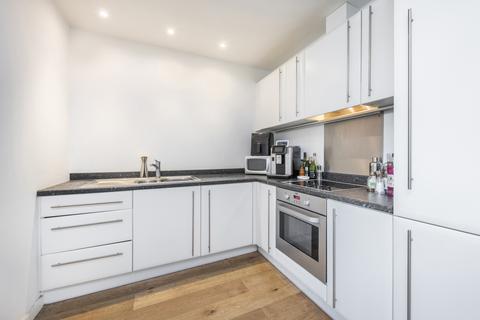 1 bedroom flat for sale, Walworth Road, London