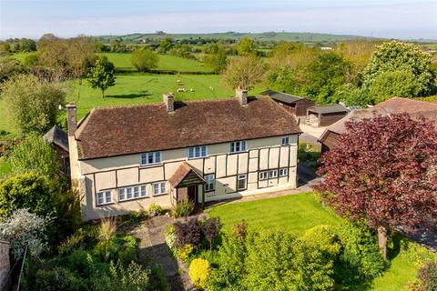 6 bedroom detached house to rent, High Street, North Marston, Buckingham, Buckinghamshire, MK18