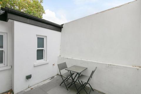 2 bedroom flat for sale, Barons Court Road, London