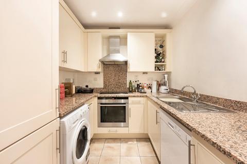 2 bedroom flat to rent, Clarendon House, 23 Kew Gardens Road, Richmond, Surrey