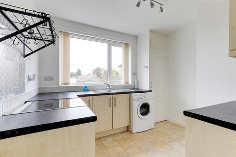 2 bedroom maisonette for sale, Redgates Court, Calverton NG14