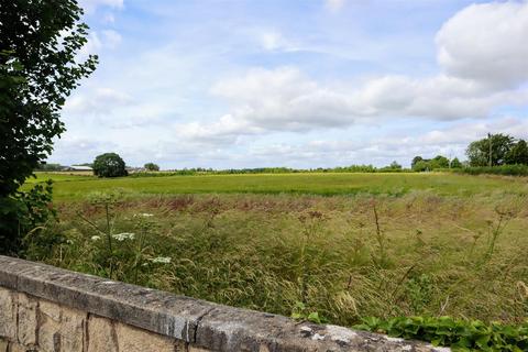 3 bedroom bungalow for sale, Oakham Road, Greetham LE15