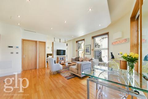 undefined, Piccadilly, London, SW1Y