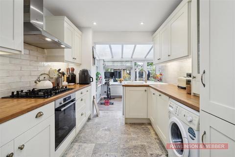 3 bedroom end of terrace house for sale, Fleetside, West Molesey KT8