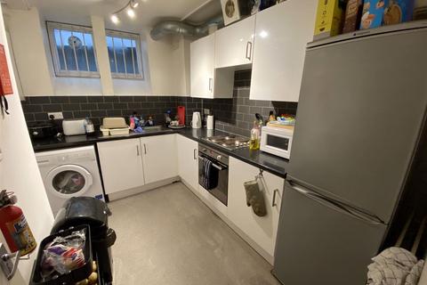 2 bedroom ground floor flat to rent, BPC01584, Basement Flat, Cotham Brow, Bristol, BS6