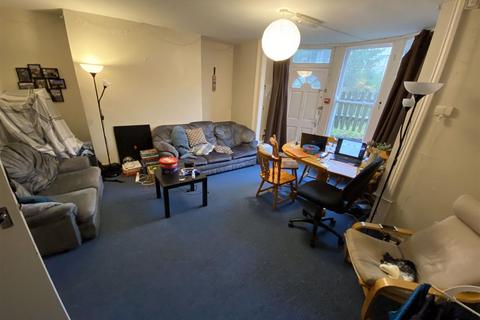 2 bedroom ground floor flat to rent, BPC01584, Basement Flat, Cotham Brow, Bristol, BS6