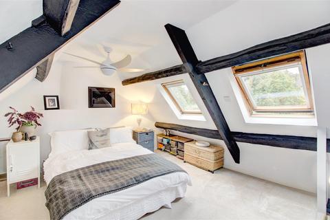 110 Gloucester Road, Malmesbury, SN16 0AL