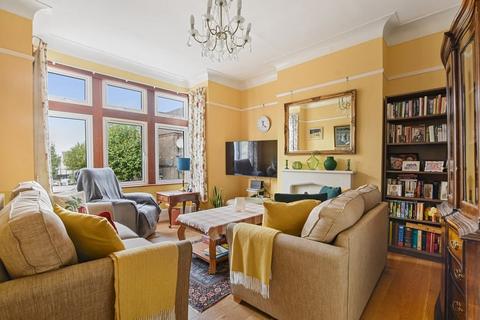 4 bedroom duplex for sale, Greenhill Park, London, NW10