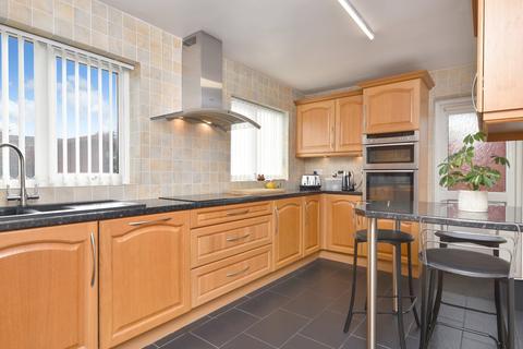 4 bedroom detached house for sale, Bishopsteignton, Desirable Location, Shoeburyness, Essex, SS3