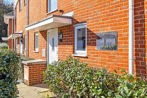 1 bedroom apartment for sale, 2 Foxboro Road, Redhill RH1