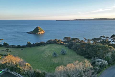 undefined, Thatcher Avenue, Torquay TQ1