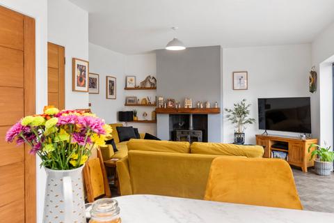 18 Freckleton Road, St Helens, WA10 3AW