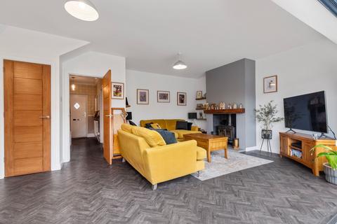 18 Freckleton Road, St Helens, WA10 3AW