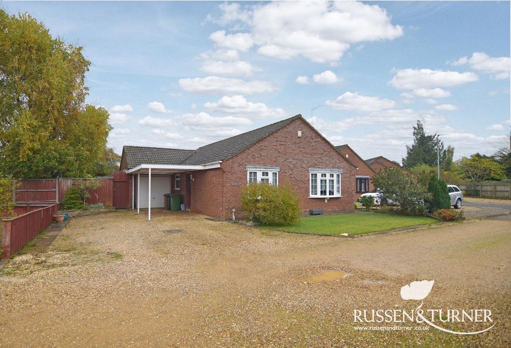 South Green, King's Lynn PE34 3 bed detached bungalow - £285,000