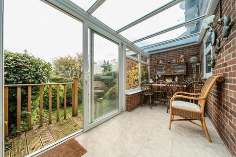 48 Cedar Drive, Sutton At Hone, Dartford, DA4 9EN