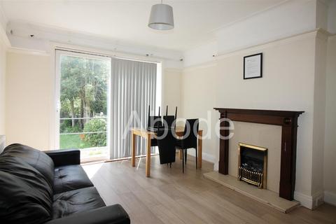 5 bedroom house to rent, St Chads Drive, Headingley, Leeds