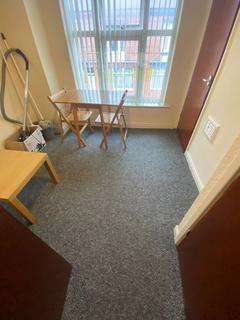 Studio to rent, Beckingham Road, Leicester LE2
