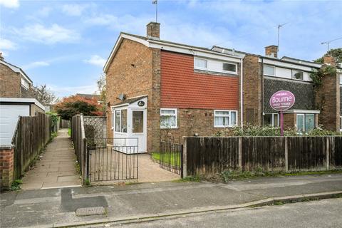 2 bedroom end of terrace house for sale, Bardsley Drive, Farnham, Surrey, GU9