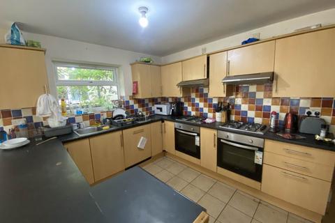 7 bedroom house to rent, Wyeverne Road, Cathays, Cardiff