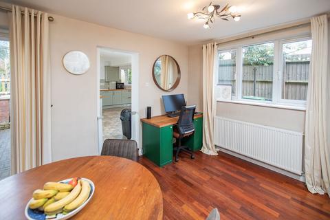 19 Chapel Road, Weldon, Corby, NN17 3HW