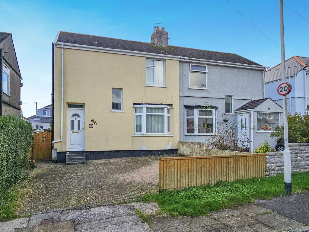 Queens Road, Plymouth PL5 2 bed semidetached house for sale £190,000