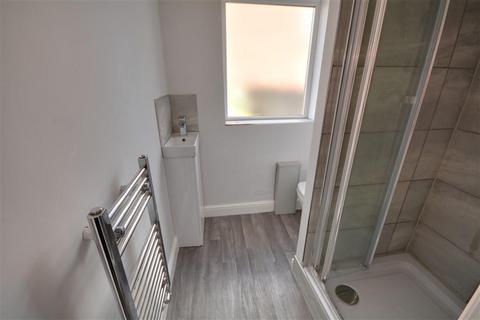 2 bedroom terraced house for sale, Maltkiln Lane, Castleford