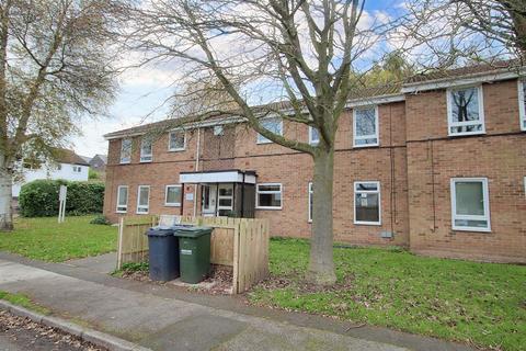 3 Westmoore Close, Nottingham, NG3 6ED