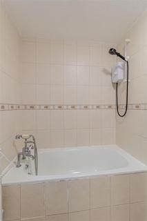 3 Westmoore Close, Nottingham, NG3 6ED