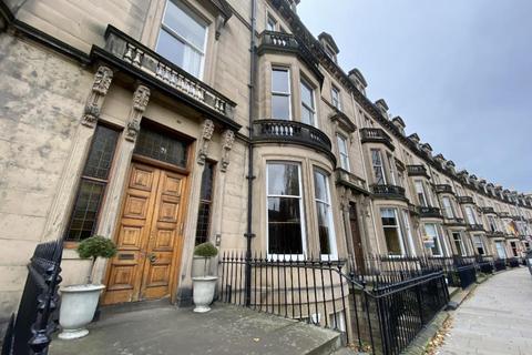 3 bedroom flat to rent, Eglinton Crescent, West End, Edinburgh, EH12