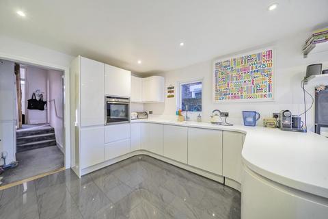 45 Whitbread Road, London, SE4 2BD